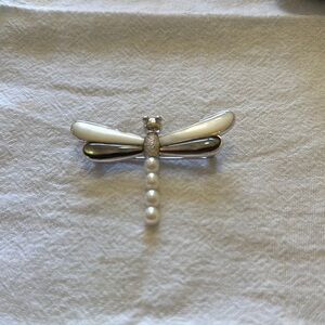Elegant Dragonfly Brooch with Pearls
